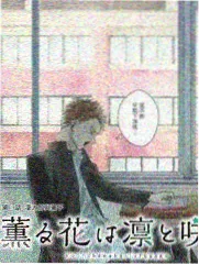 暴雨追凶剧照，雨幕中的路灯与奔跑人影